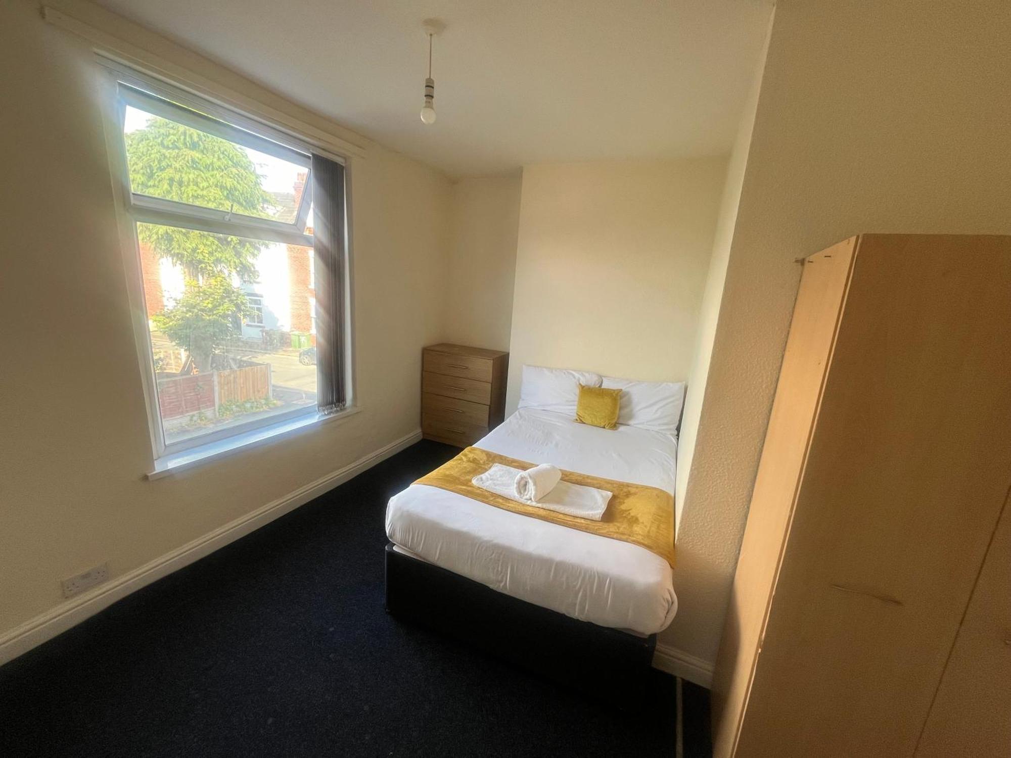 Simple Inn Wakefield Dış mekan fotoğraf