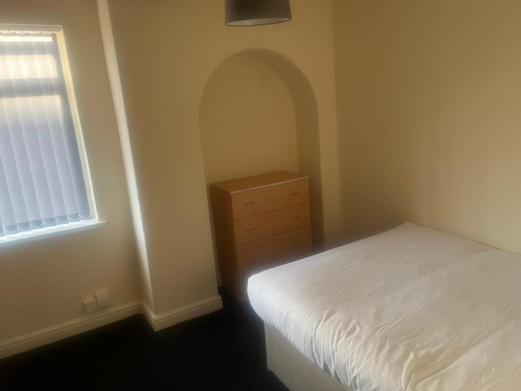 Simple Inn Wakefield Dış mekan fotoğraf
